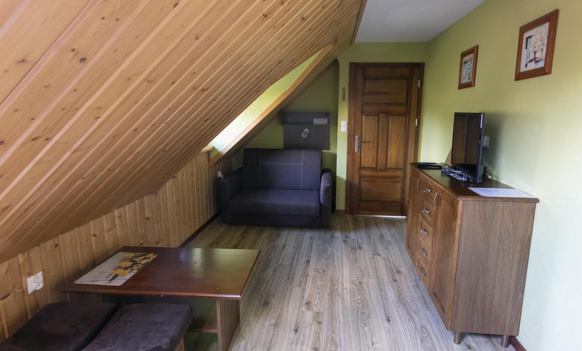 Dom Pod Lipa Farm stay *